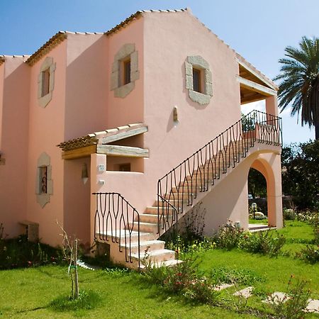 Residence Le Zagare San Teodoro  Eksteriør bilde