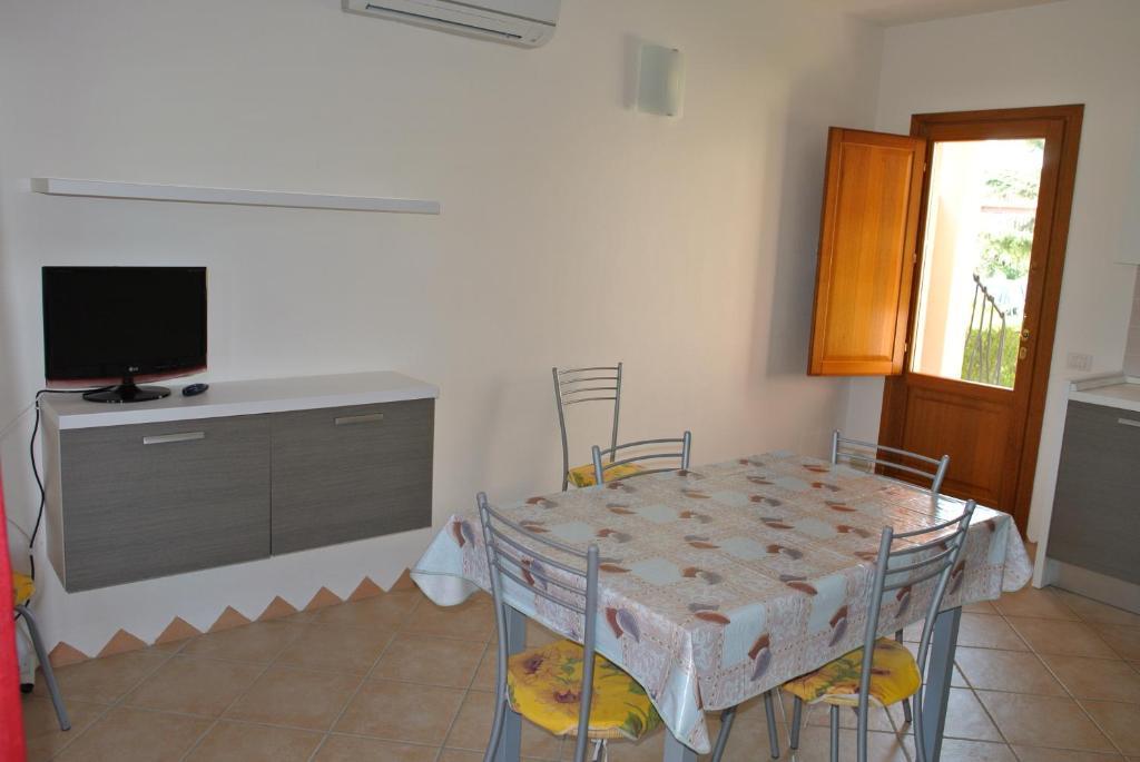 Residence Le Zagare San Teodoro  Rom bilde