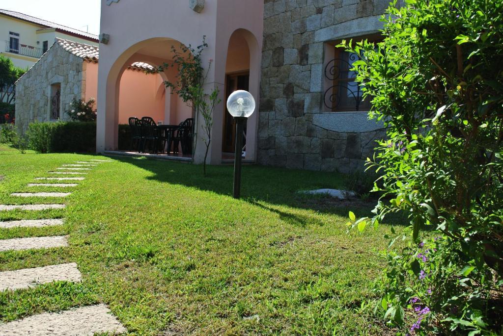 Residence Le Zagare San Teodoro  Eksteriør bilde