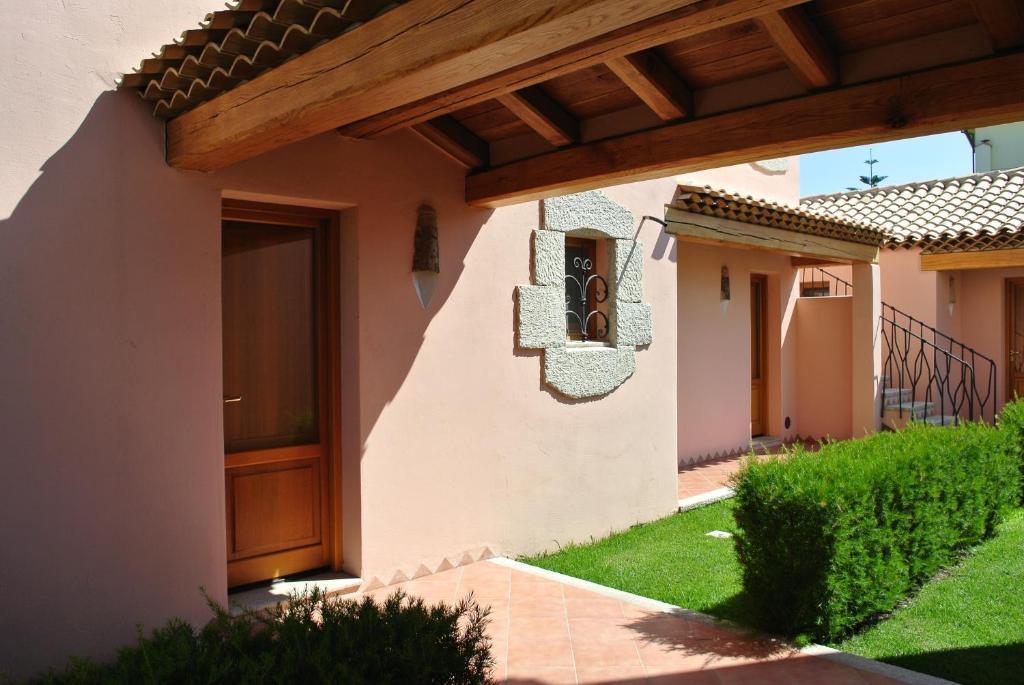 Residence Le Zagare San Teodoro  Rom bilde