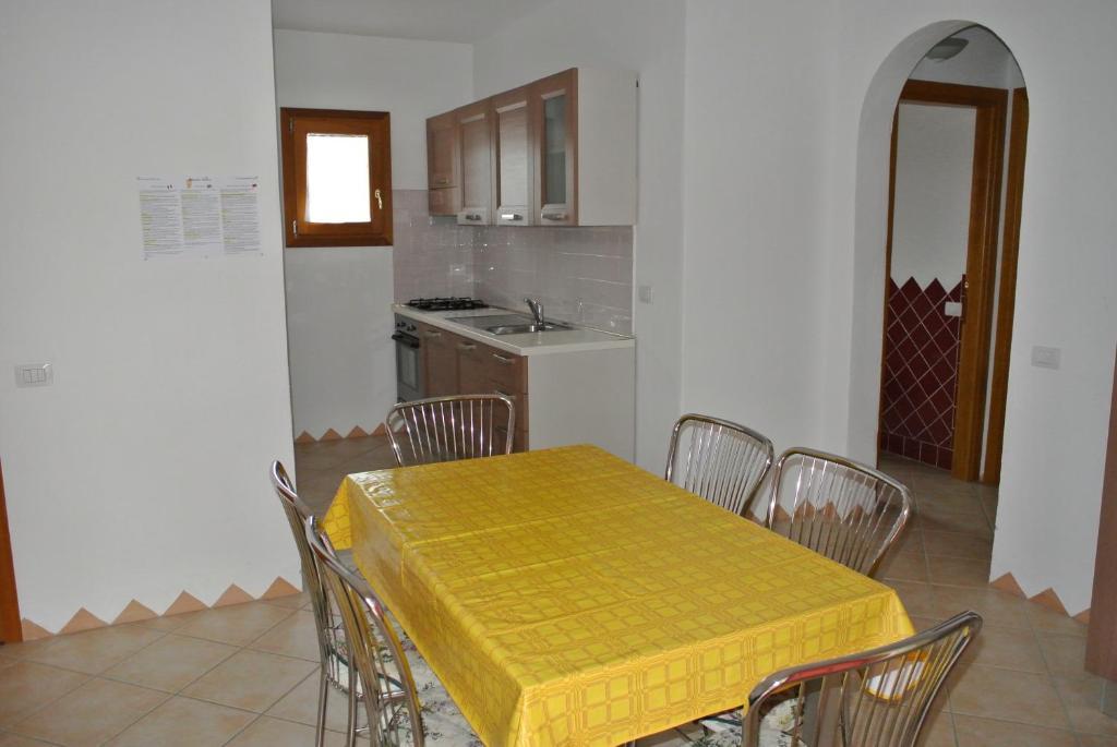 Residence Le Zagare San Teodoro  Rom bilde