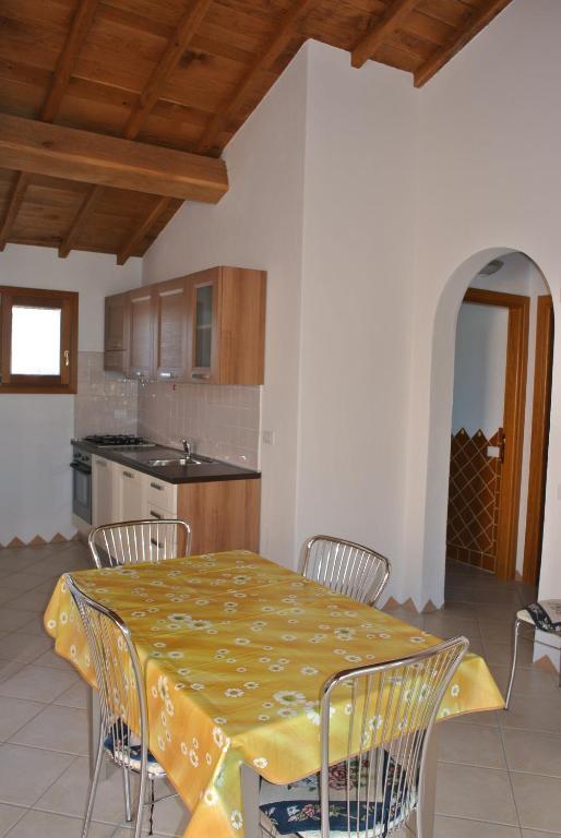 Residence Le Zagare San Teodoro  Rom bilde